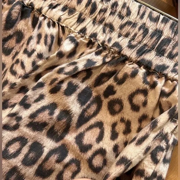 Generation Love Lilith Leopard Jogger Pants size XXS - Picture 4 of 6